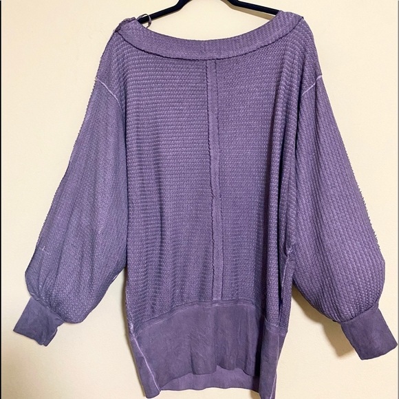 Lida Kate Purple Round Neck Banded Waist Top - Picture 2 of 4